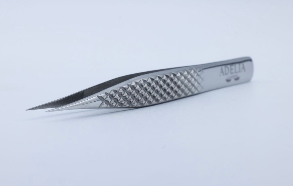 Isolation tweezer