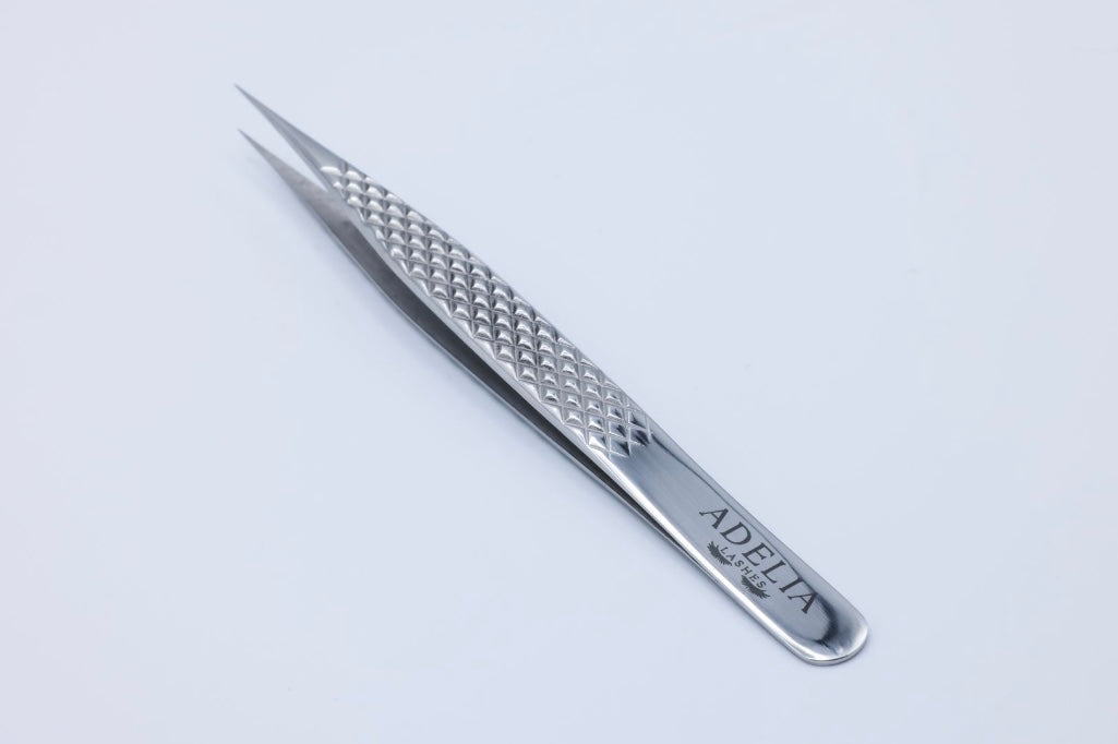 Isolation tweezer